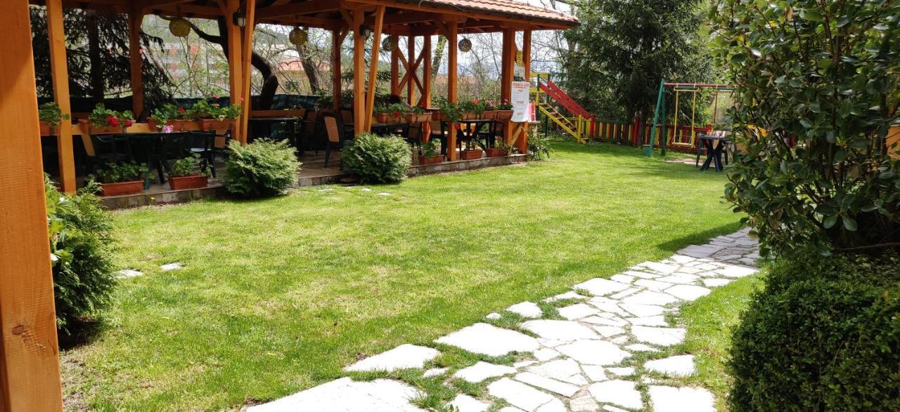 Family Hotel IV Velingrad Exteriér fotografie