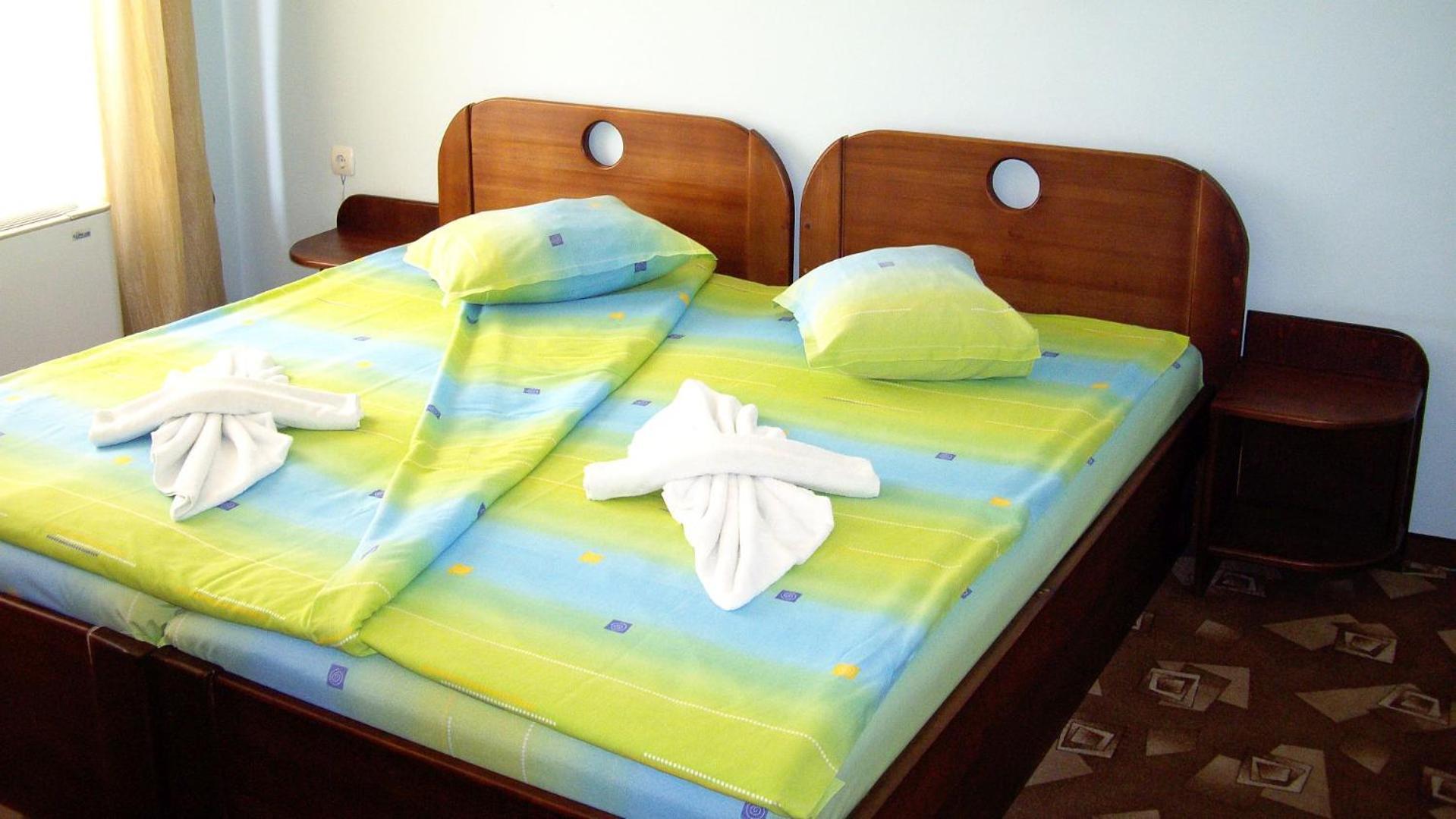 Family Hotel IV Velingrad Pokoj fotografie