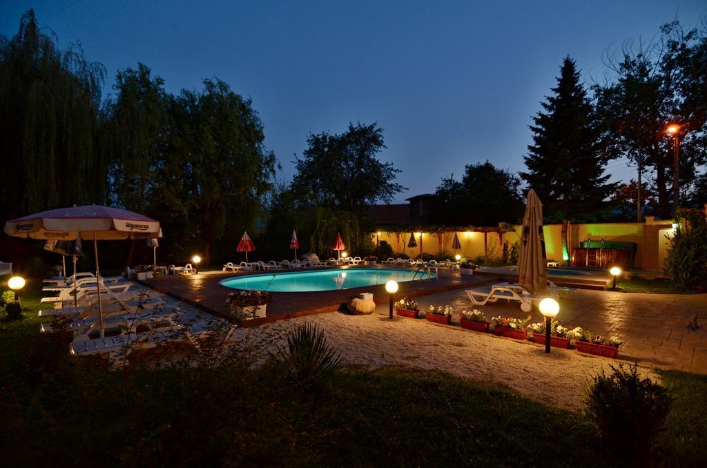 Family Hotel IV Velingrad Exteriér fotografie