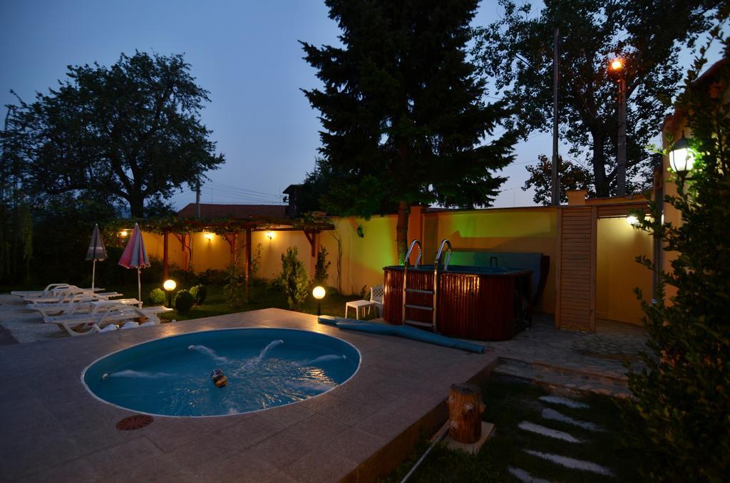 Family Hotel IV Velingrad Exteriér fotografie