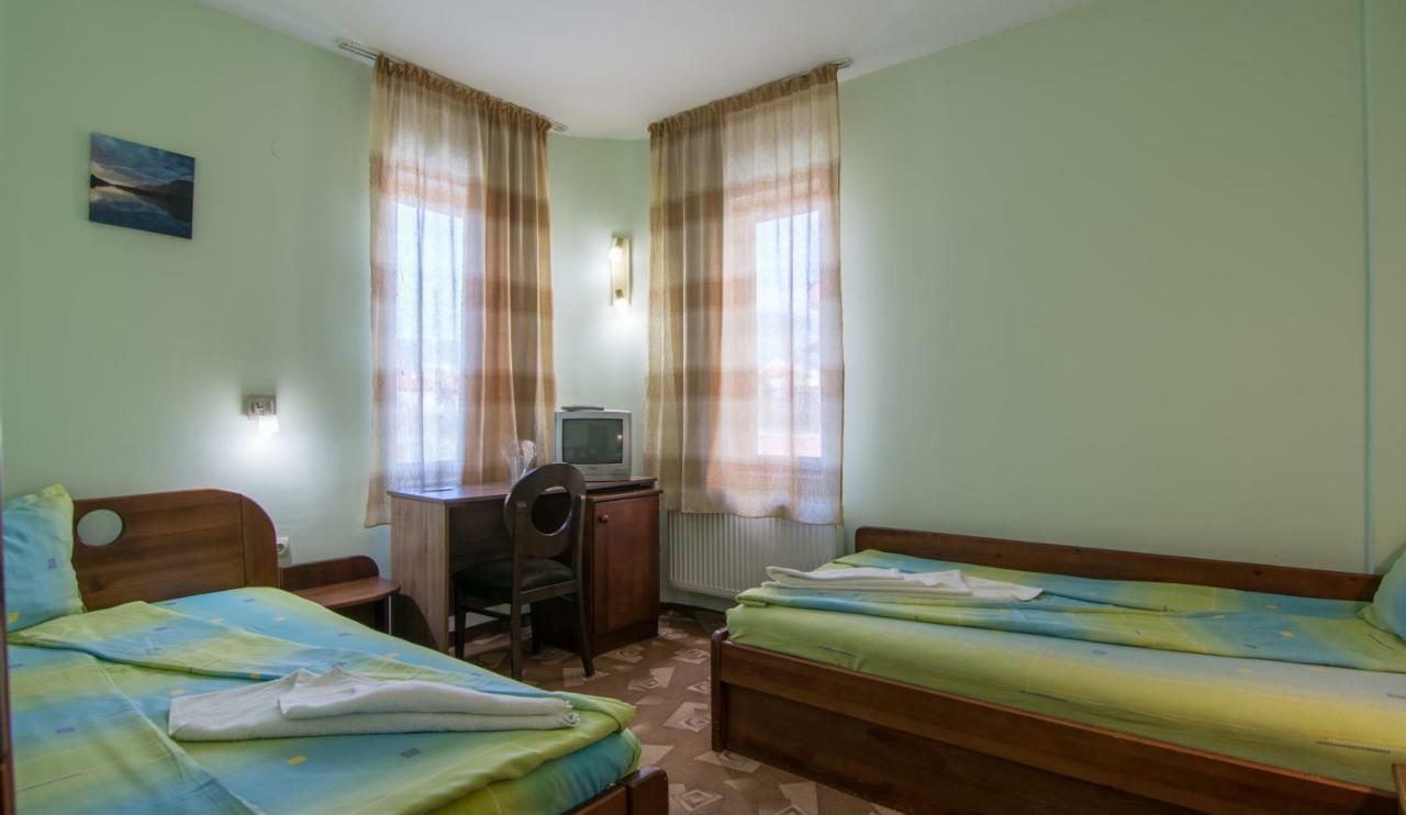 Family Hotel IV Velingrad Exteriér fotografie